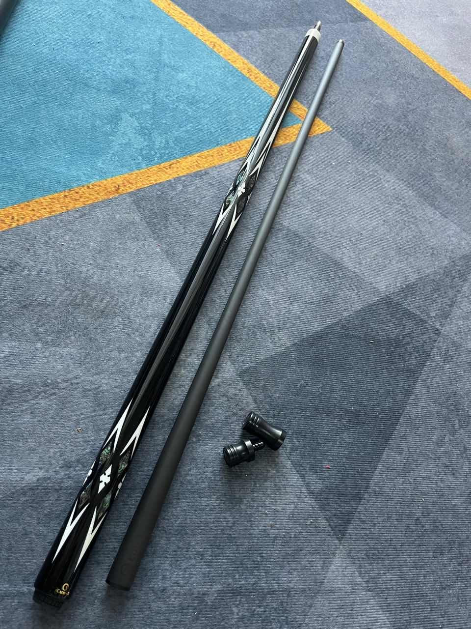 CUE-X Carbon Fiber Abalone Shell Inlay Pool Cue Stick Wrapless Black Technology Low Deflection Billiard,12.5mm,147cm,HQ-11F